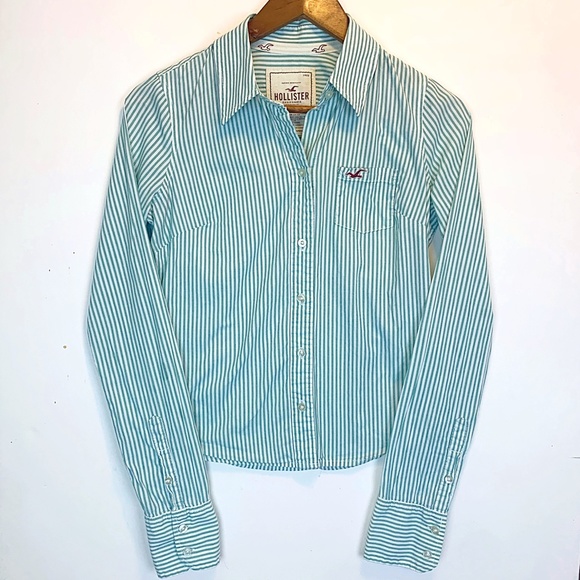 3/$25 Hollister Green & White Stripe Button Blouse - Picture 3 of 10
